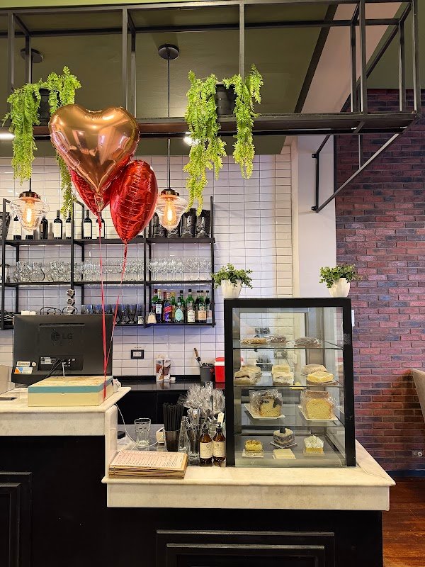 Bonjour Cafe Bistro Centro
