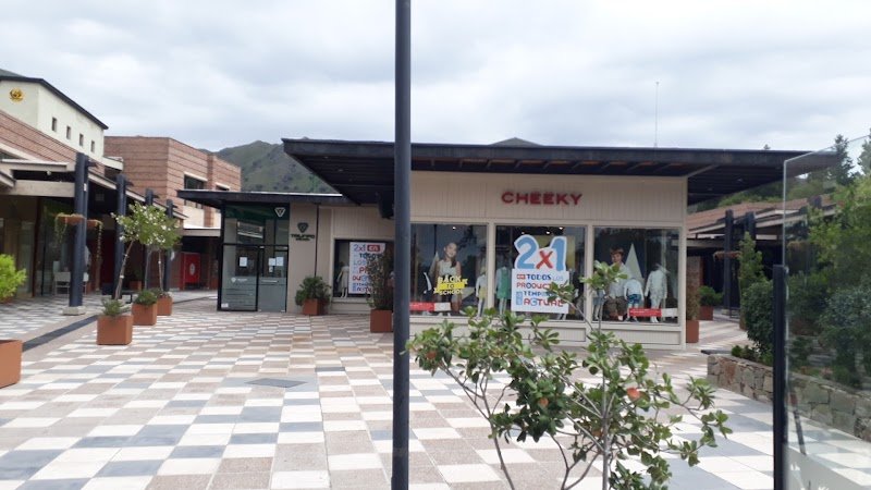 La Joaquina Open Mall