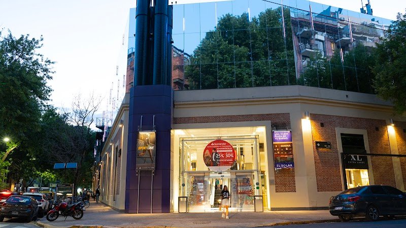 El Solar Shopping