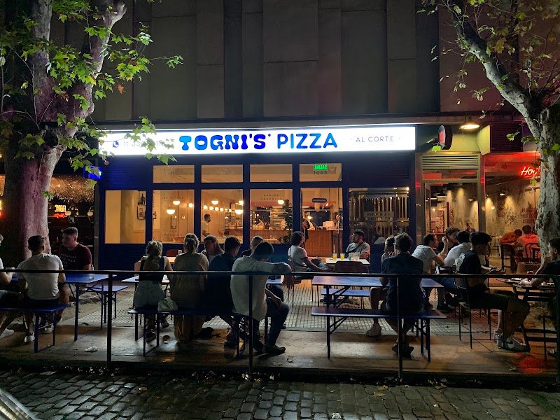 Togni's Pizza