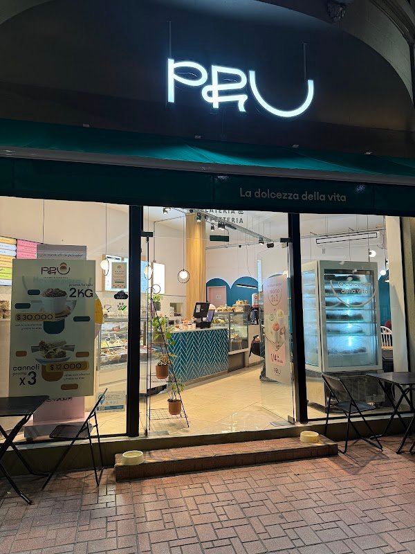 PRU Gelateria & Caffeteria - Suc Cañitas